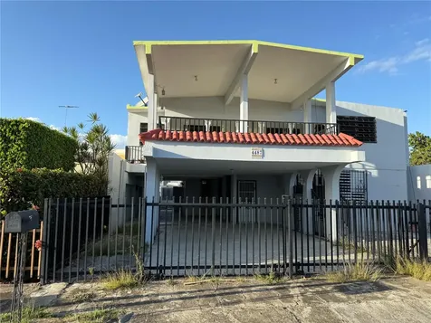 4487(N-11), Almeda Street, Punto Oro Ponce PR 00728