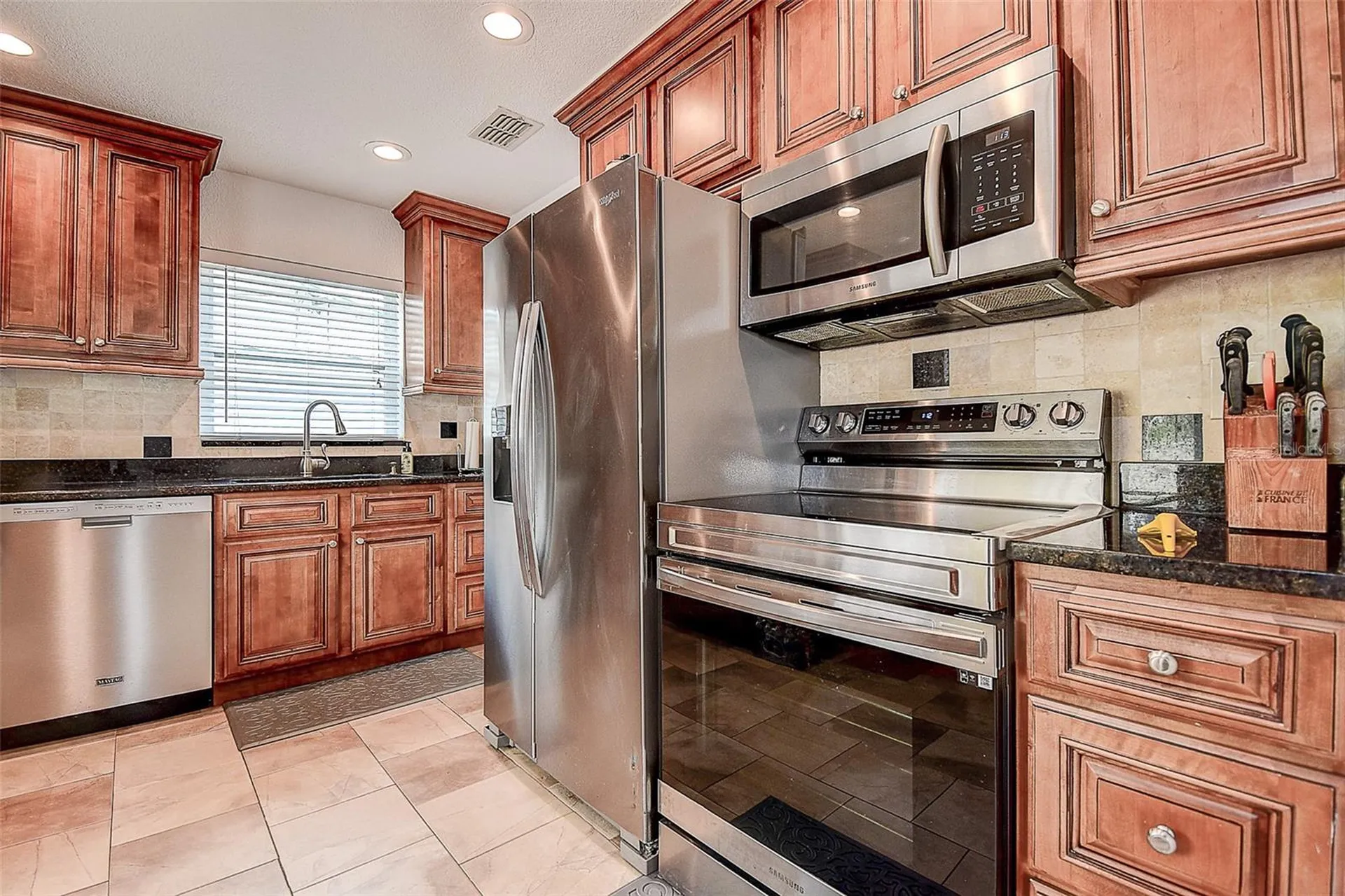 5672 62nd Way N St Petersburg FL 33709