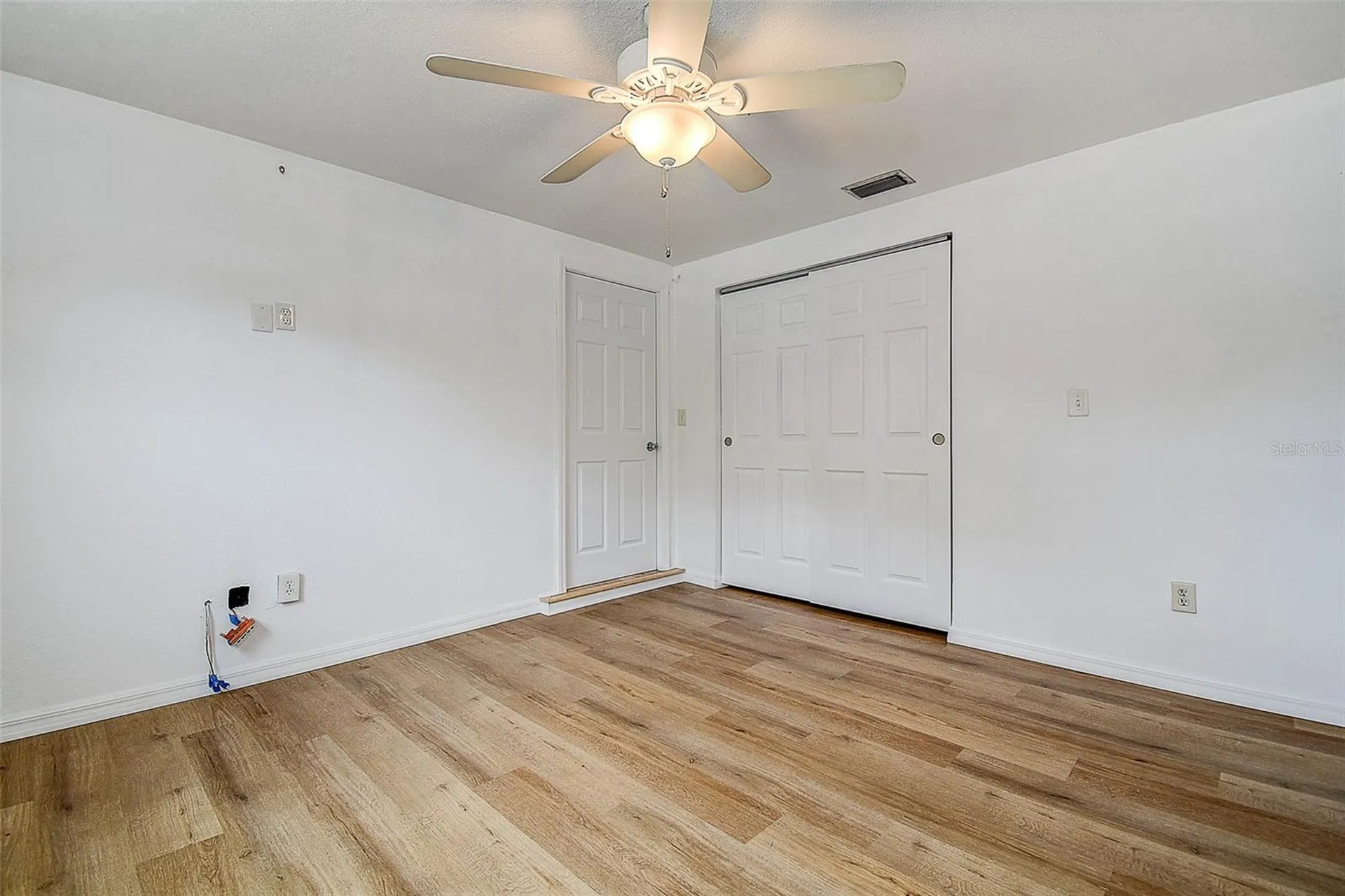 5672 62nd Way N St Petersburg FL 33709