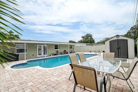5672 62nd Way N St Petersburg FL 33709