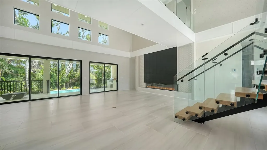 1607 Flower Drive Sarasota FL 34239