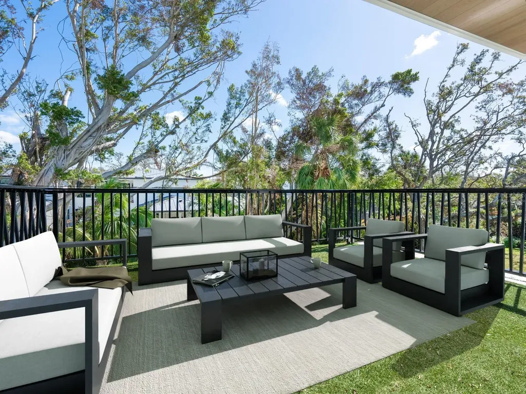 1607 Flower Drive Sarasota FL 34239