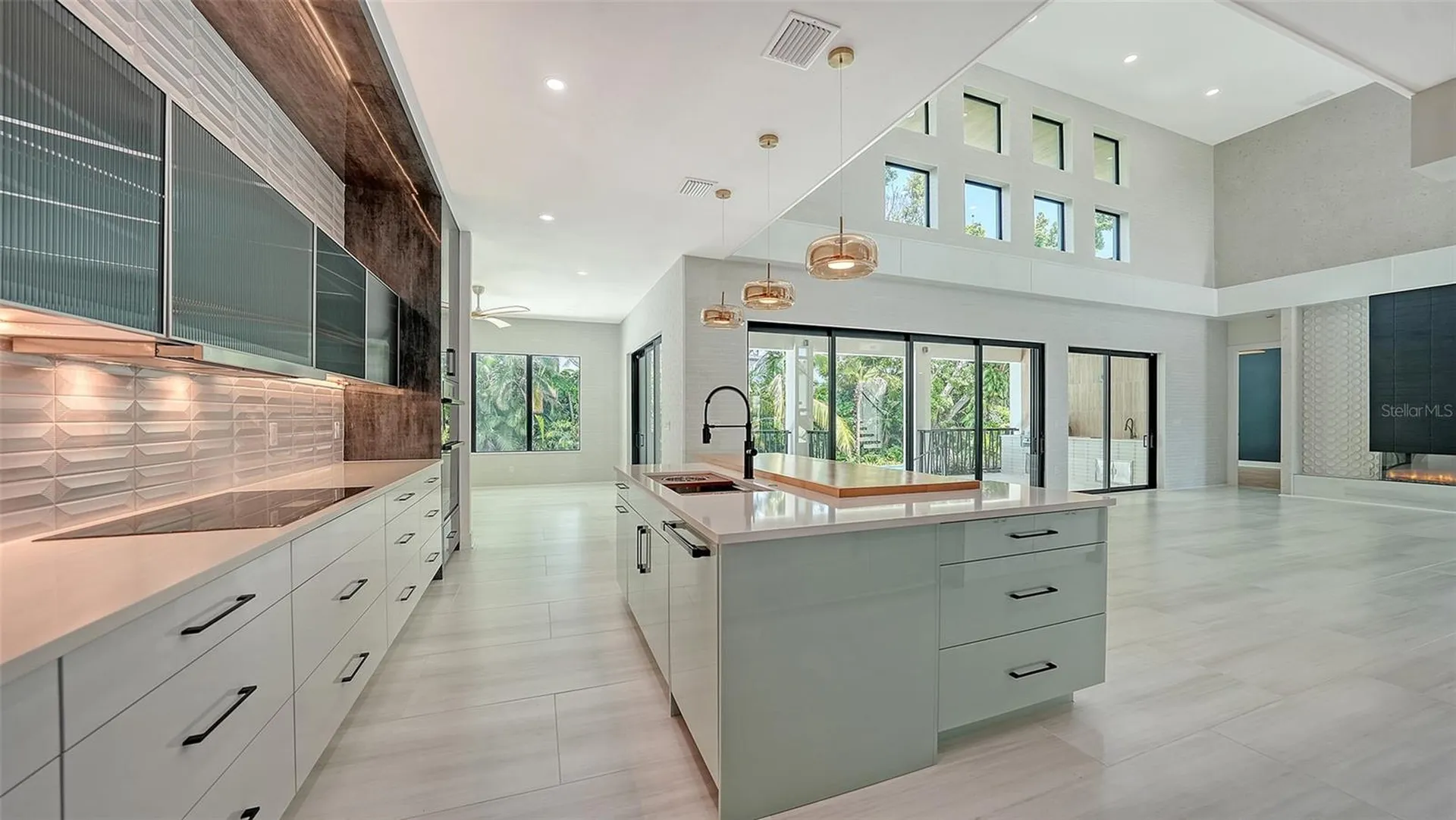 1607 Flower Drive Sarasota FL 34239