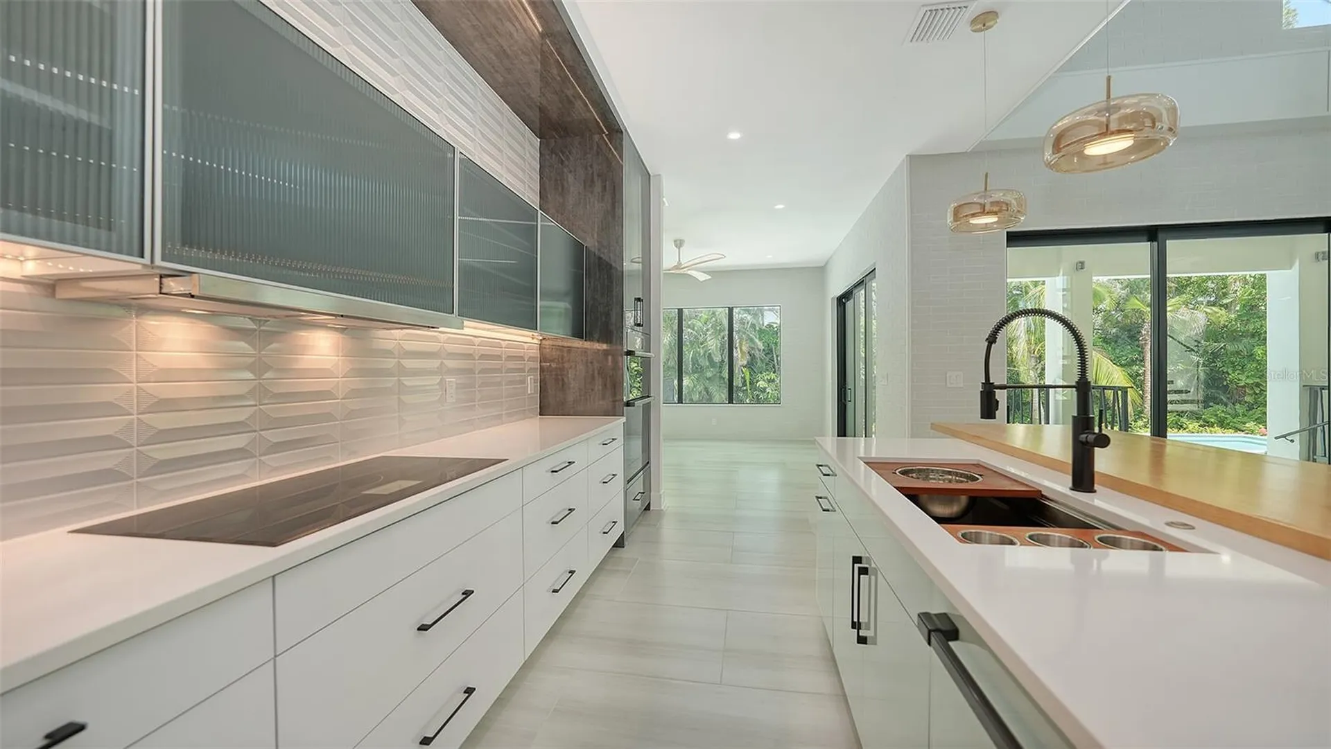 1607 Flower Drive Sarasota FL 34239