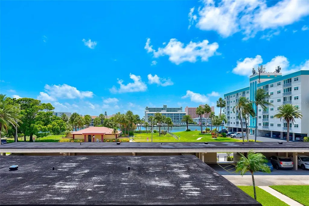 10215 Regal Drive Largo FL 33774