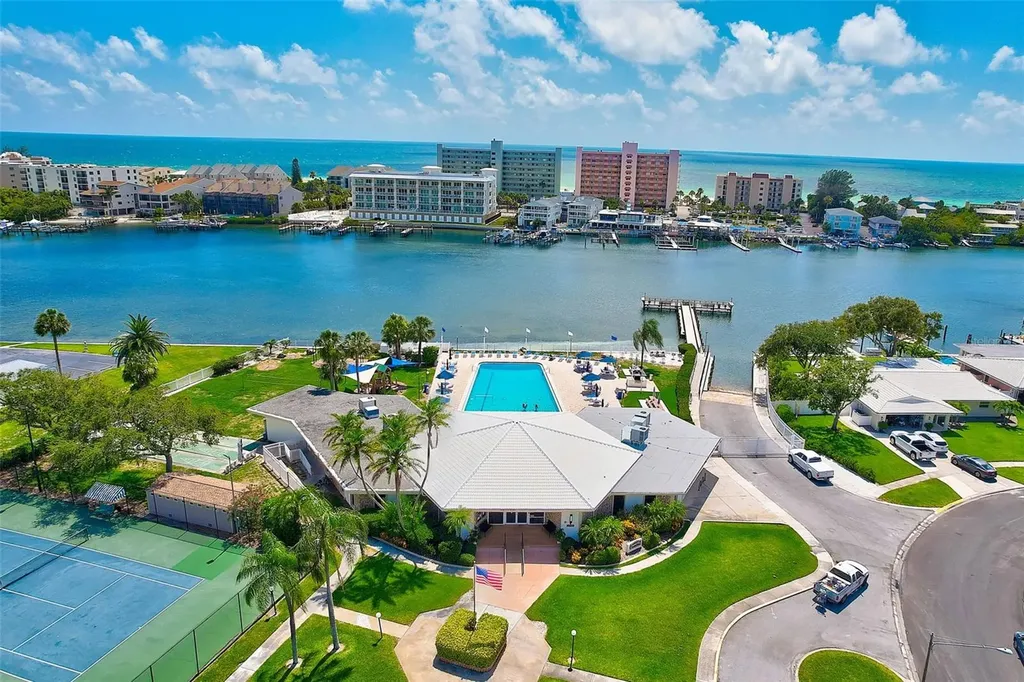 10215 Regal Drive Largo FL 33774