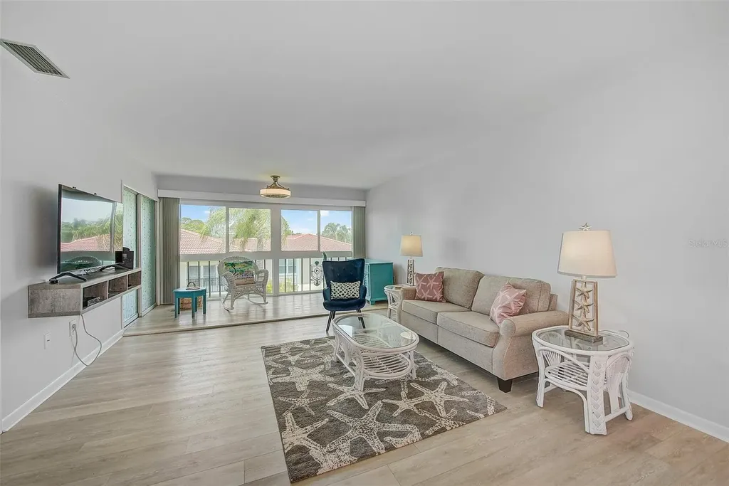 10215 Regal Drive Largo FL 33774
