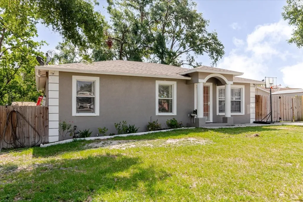 8517 N Branch Avenue Tampa FL 33604