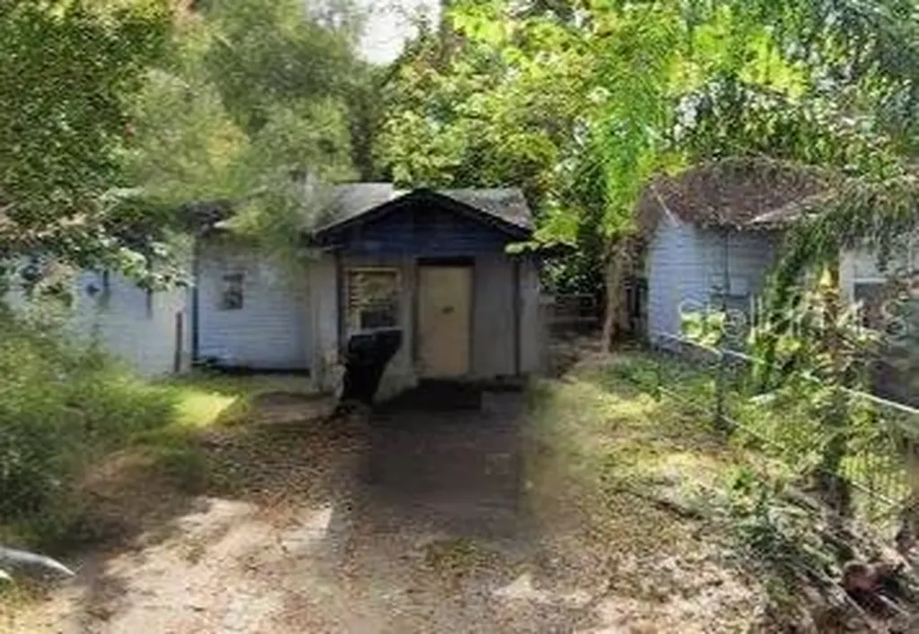 2020 Page Avenue Orlando FL 32806