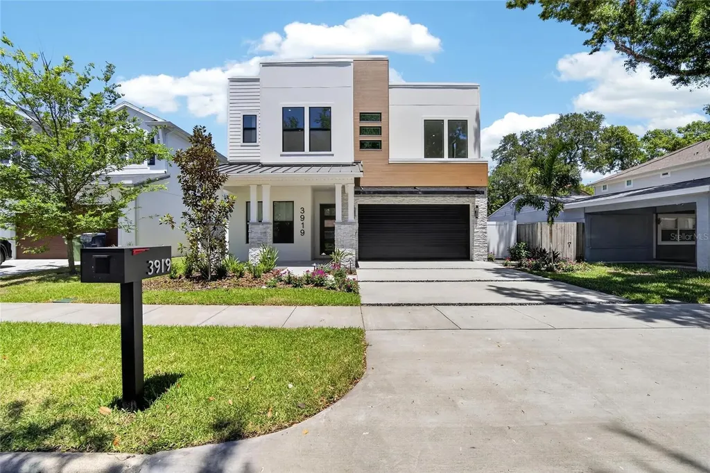 3919 W Leona Street Tampa FL 33629