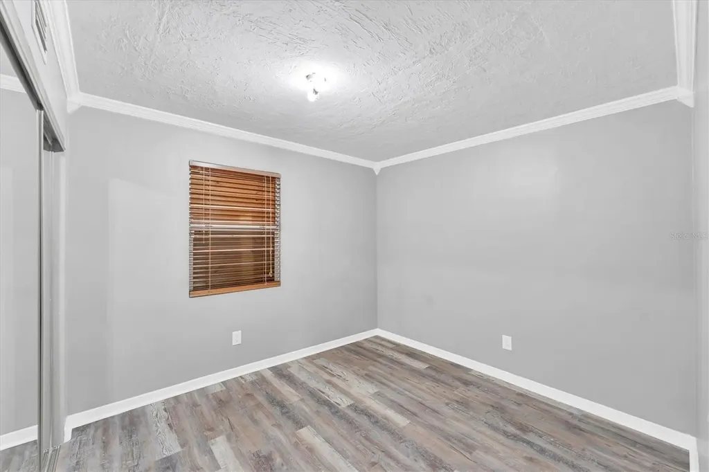 513 25th Avenue W Bradenton FL 34205