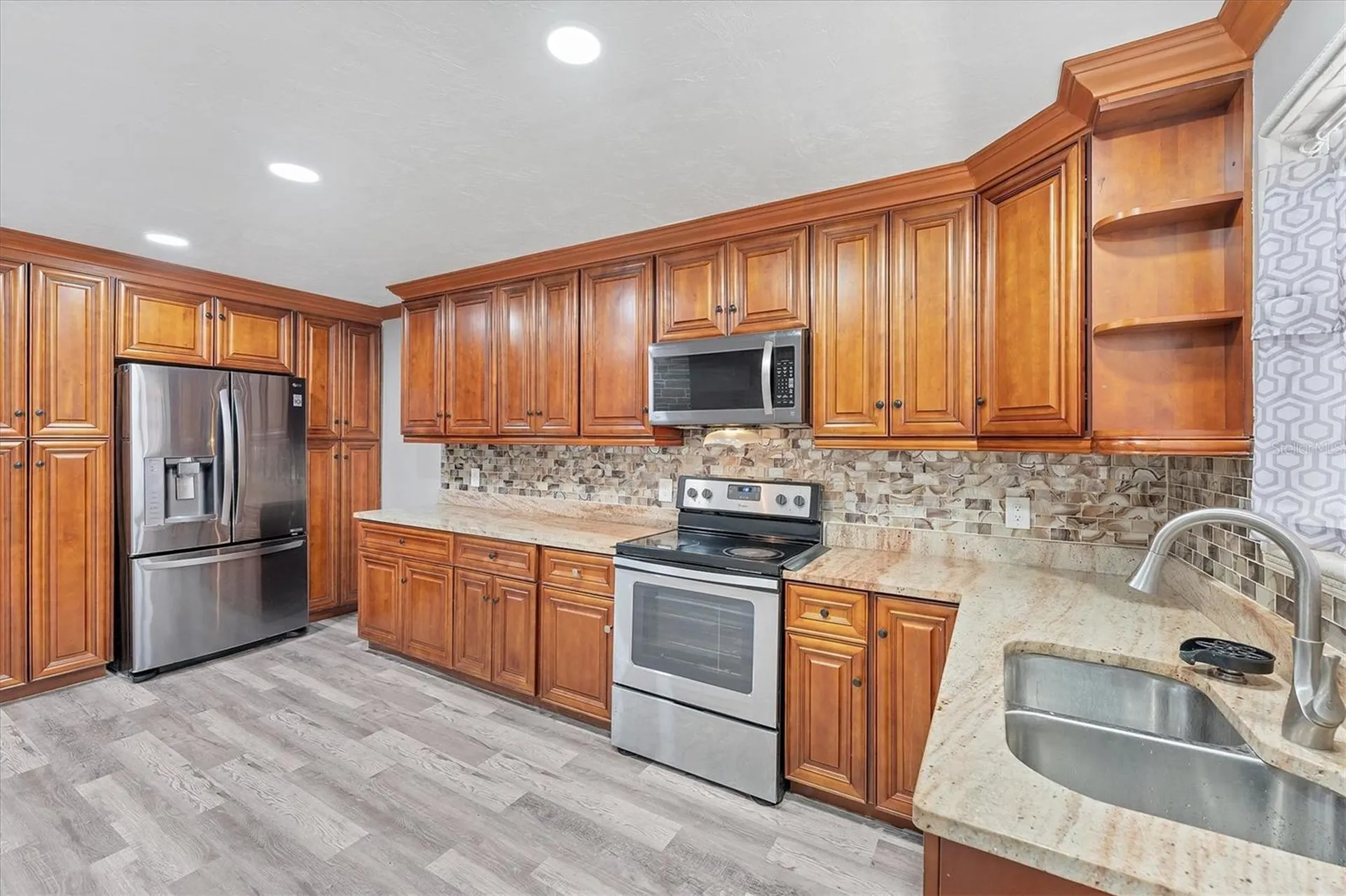 513 25th Avenue W Bradenton FL 34205