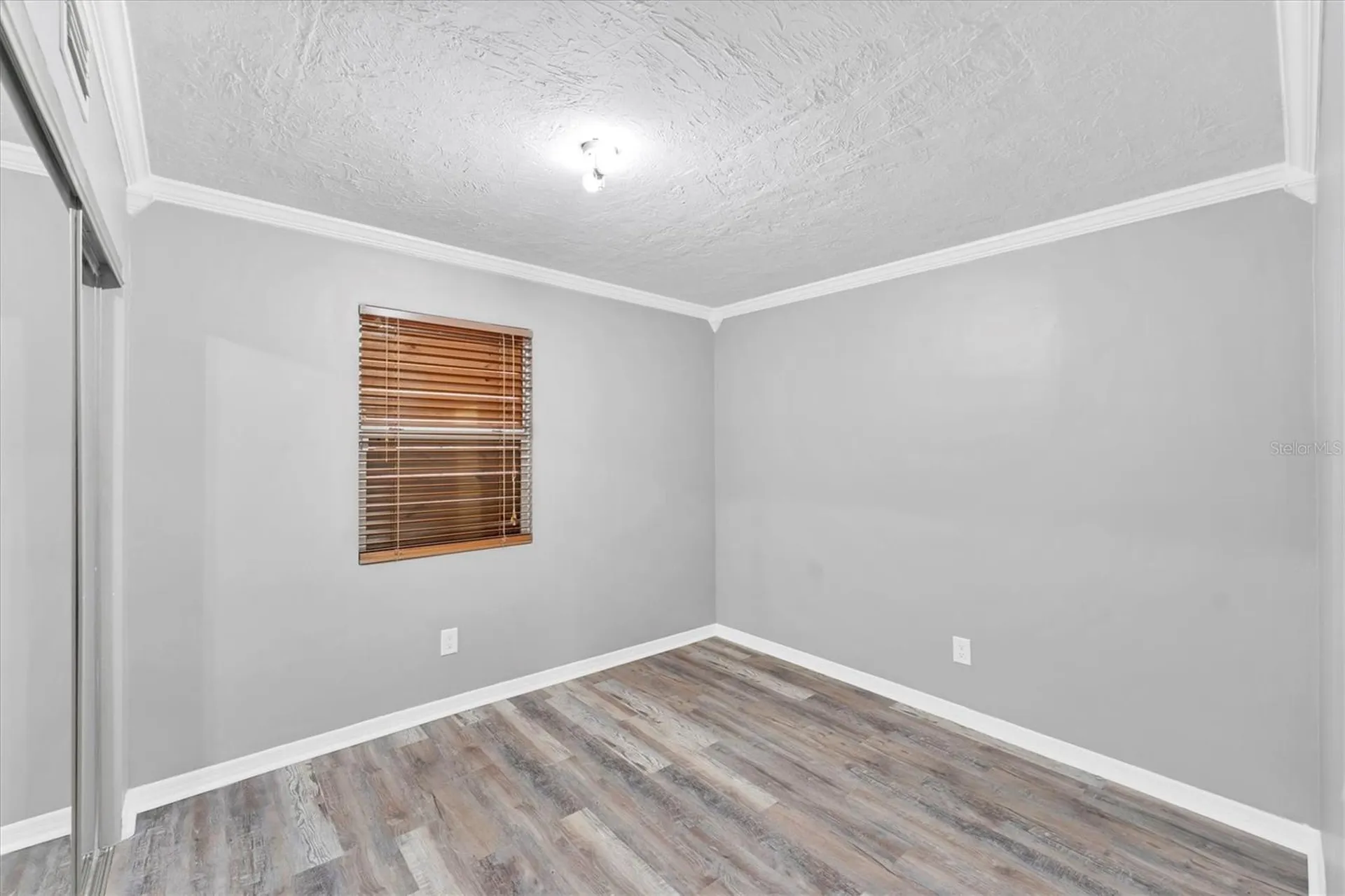 513 25th Avenue W Bradenton FL 34205