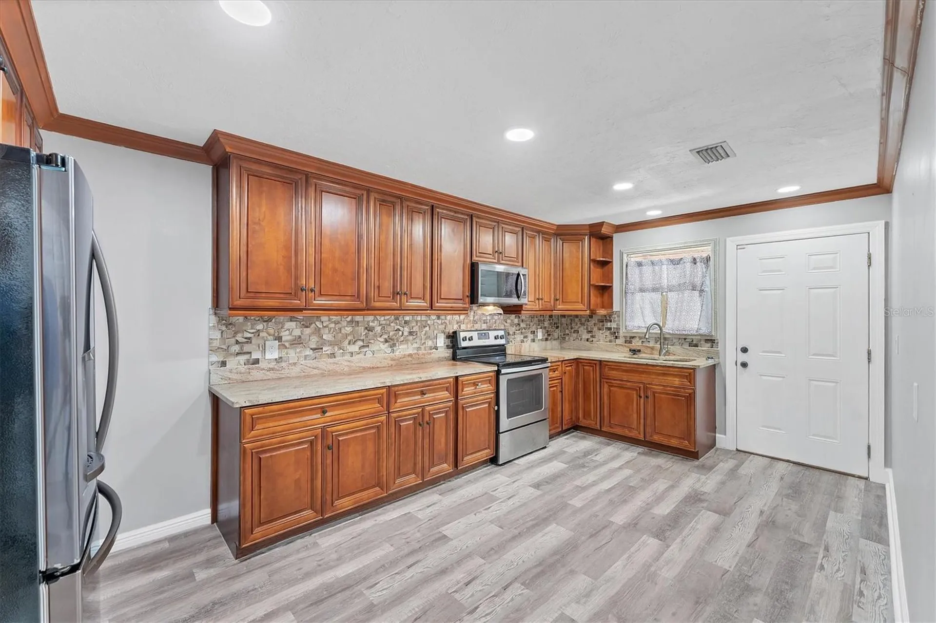 513 25th Avenue W Bradenton FL 34205