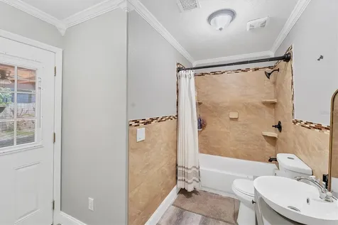 513 25th Avenue W Bradenton FL 34205