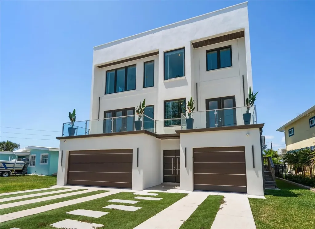 16047 Redington Drive Redington Beach FL 33708