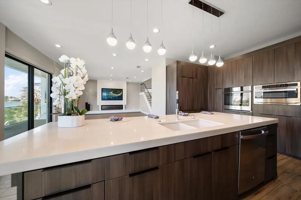 16047 Redington Drive Redington Beach FL 33708