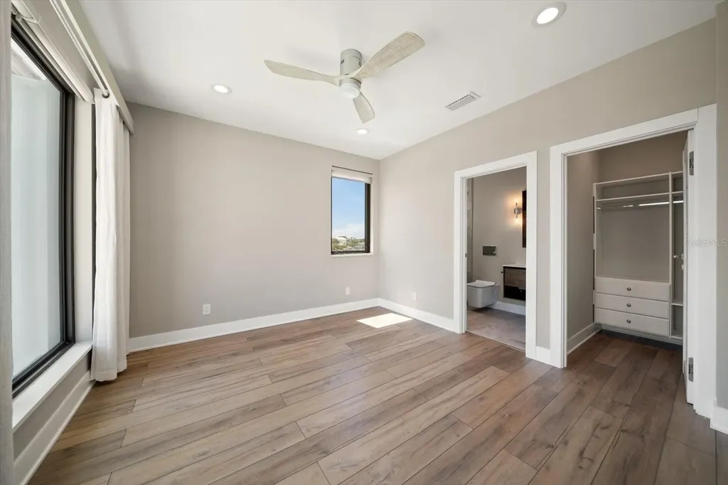 16047 Redington Drive Redington Beach FL 33708