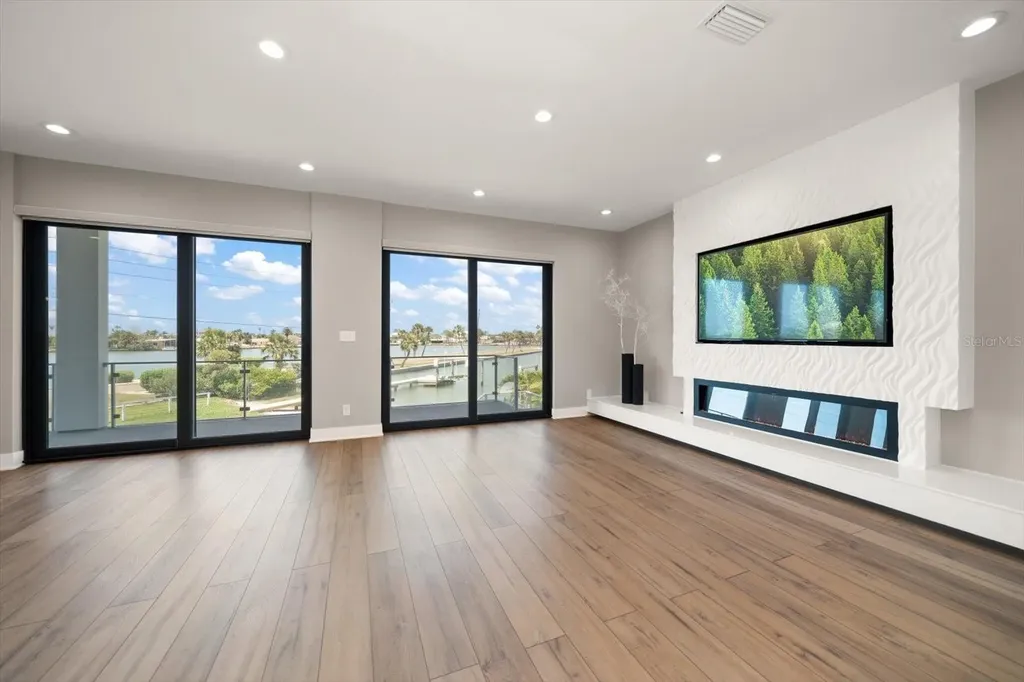 16047 Redington Drive Redington Beach FL 33708