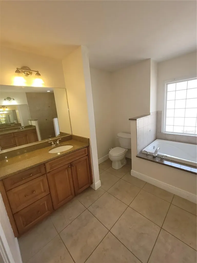 1422 Jakway Road North Port FL 34288