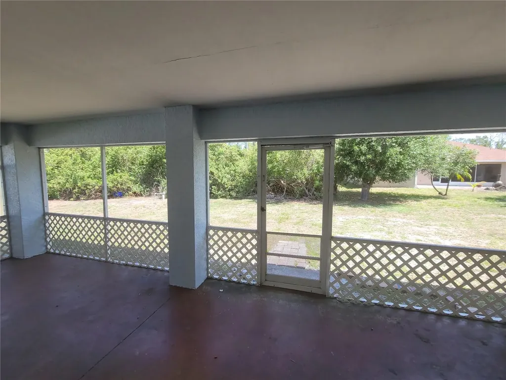 1422 Jakway Road North Port FL 34288