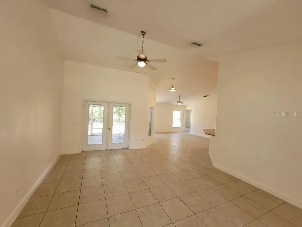 1422 Jakway Road North Port FL 34288