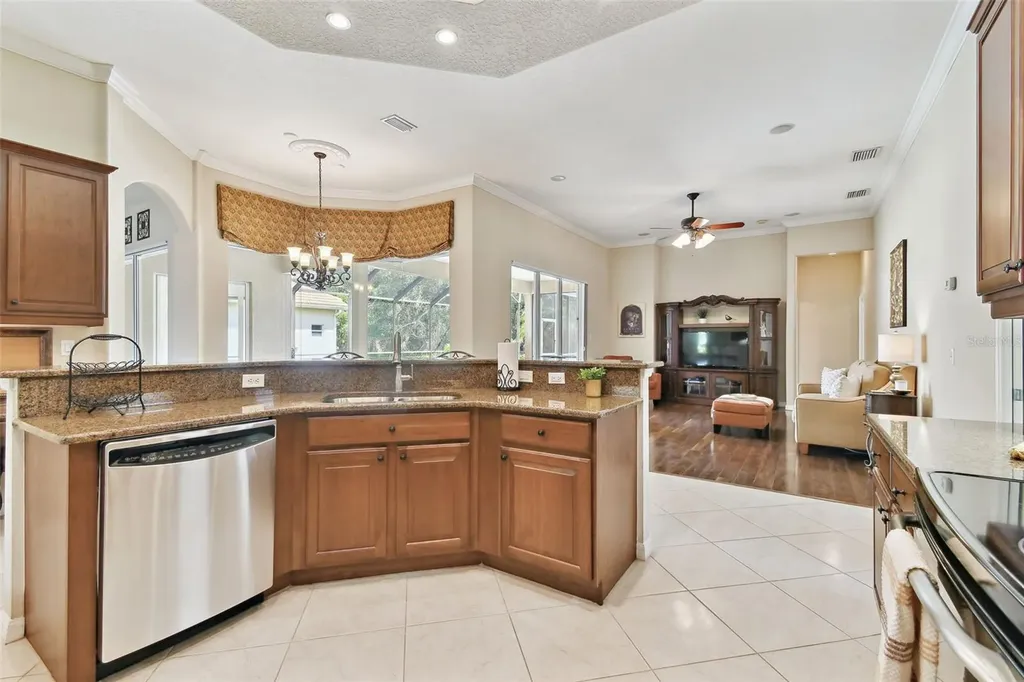 9008 Brookfield Terrace Bradenton FL 34212