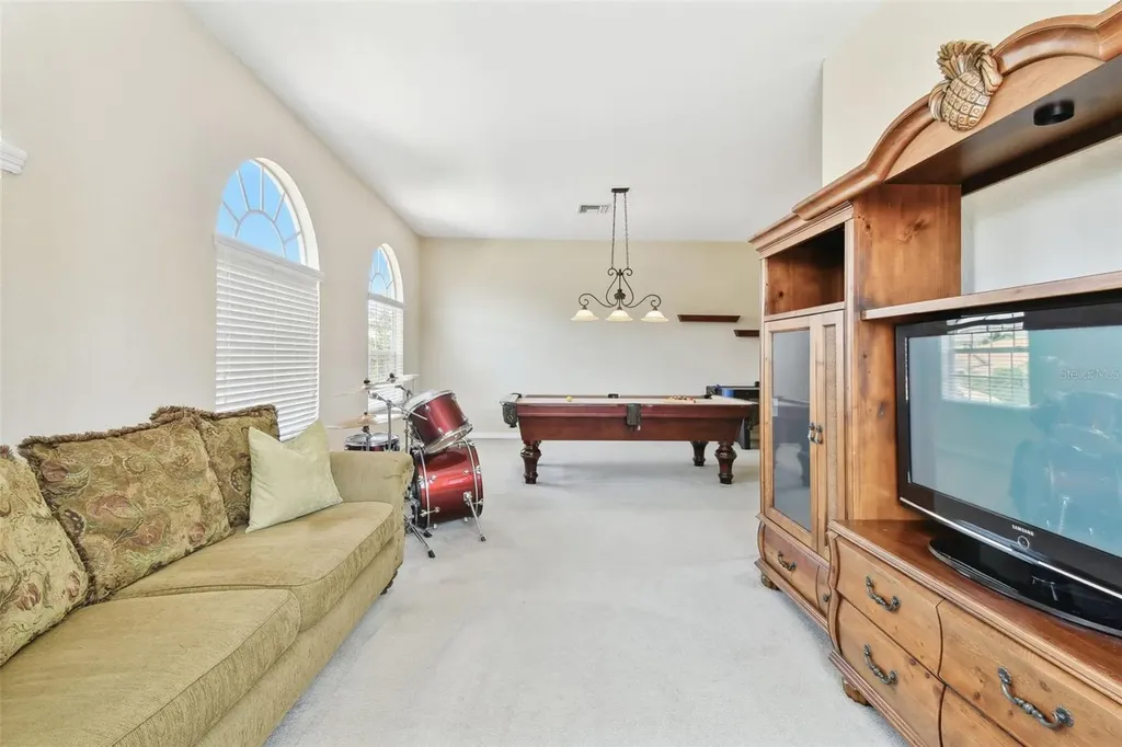 9008 Brookfield Terrace Bradenton FL 34212