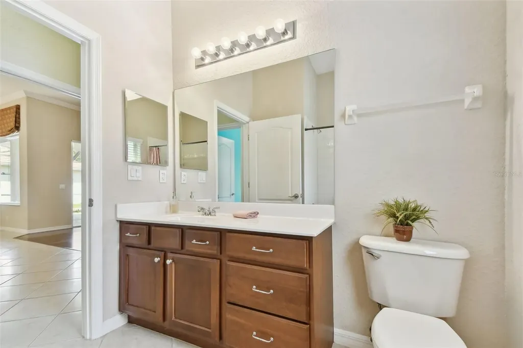 9008 Brookfield Terrace Bradenton FL 34212