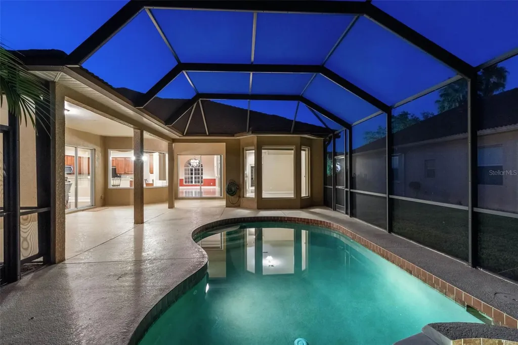 9008 Brookfield Terrace Bradenton FL 34212