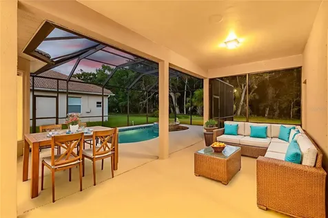 9008 Brookfield Terrace Bradenton FL 34212