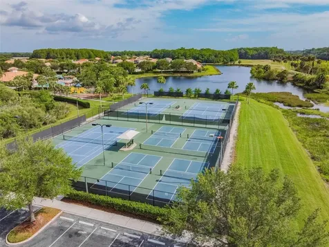 9008 Brookfield Terrace Bradenton FL 34212