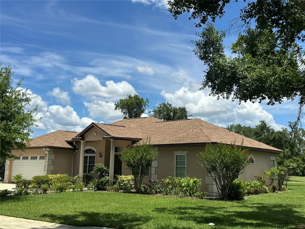 3192 Oaks Bend Bowling Green FL 33834