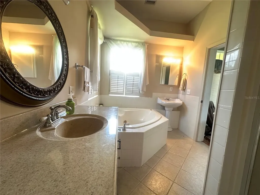 3192 Oaks Bend Bowling Green FL 33834