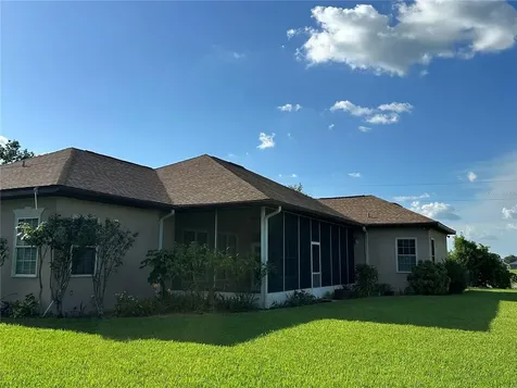 3192 Oaks Bend Bowling Green FL 33834