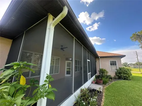 3192 Oaks Bend Bowling Green FL 33834