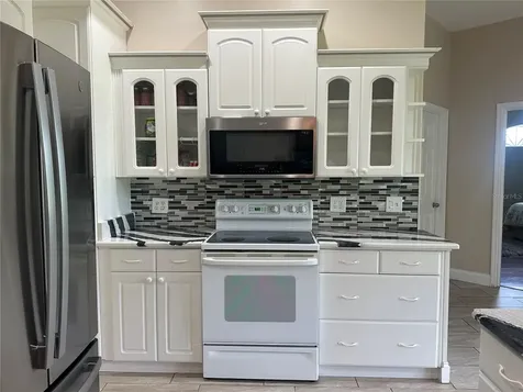 3192 Oaks Bend Bowling Green FL 33834