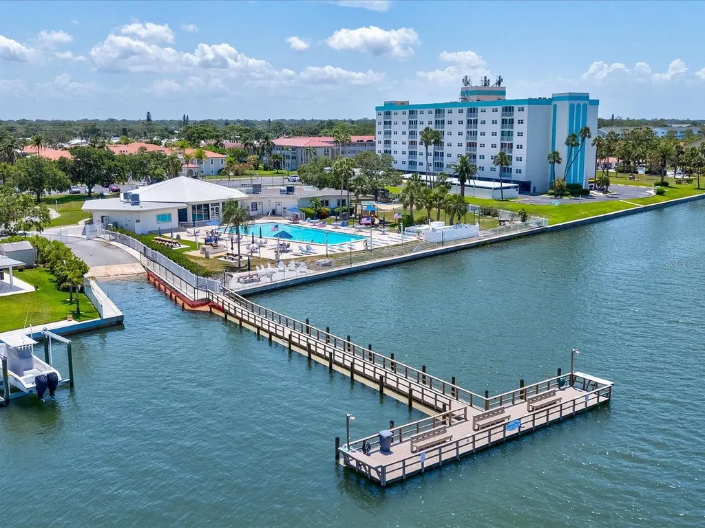 10216 Regal Drive Largo FL 33774