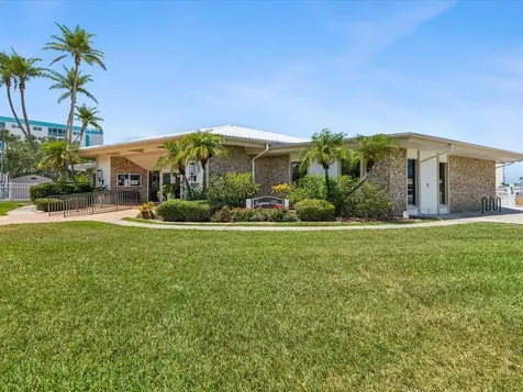 10216 Regal Drive Largo FL 33774