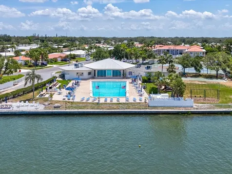 10216 Regal Drive Largo FL 33774
