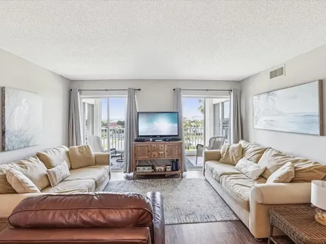 10216 Regal Drive Largo FL 33774
