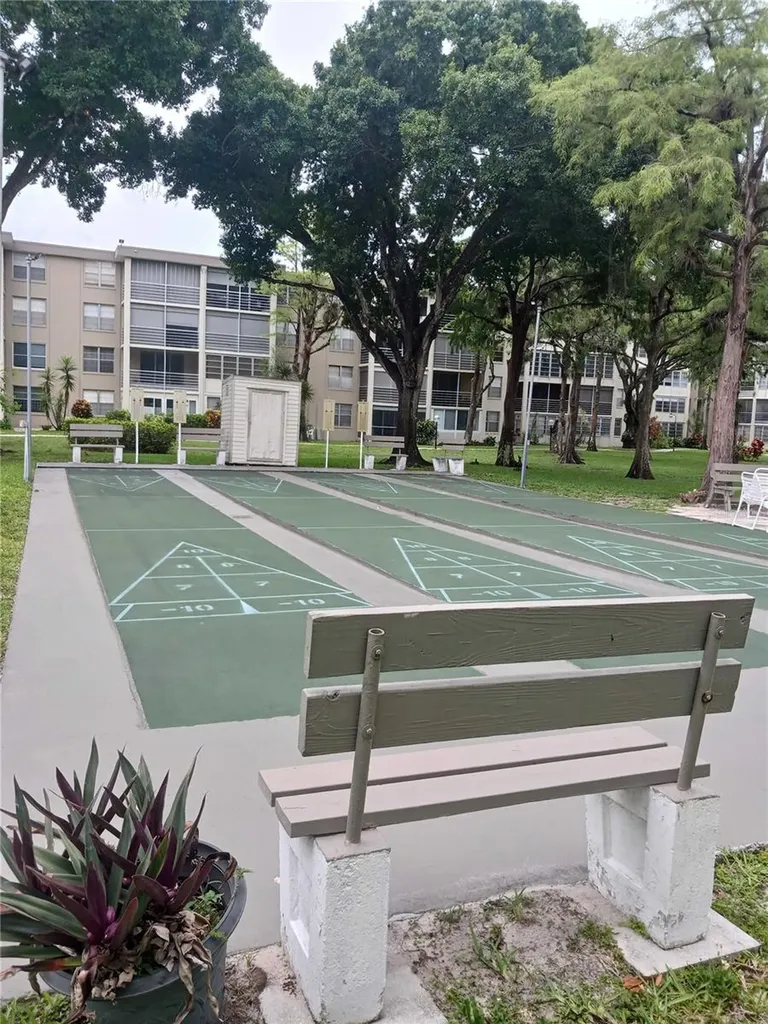 2901 NW 48th Avenue Lauderdale Lakes FL 33313