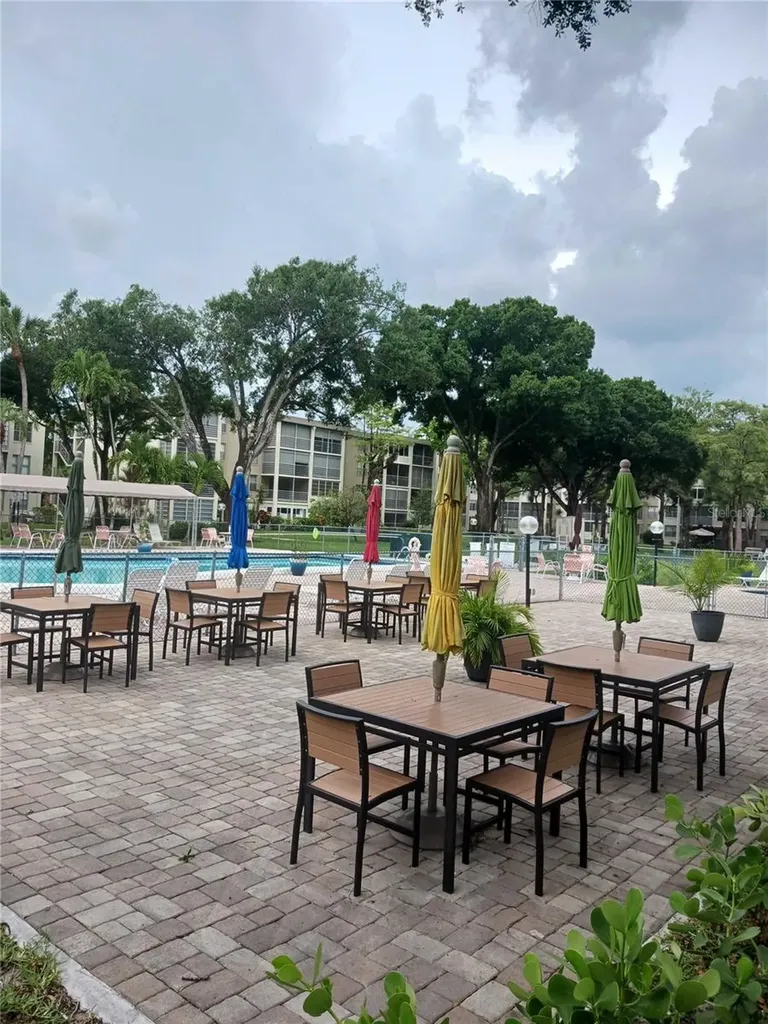 2901 NW 48th Avenue Lauderdale Lakes FL 33313