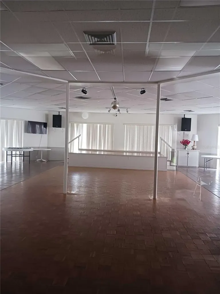 2901 NW 48th Avenue Lauderdale Lakes FL 33313