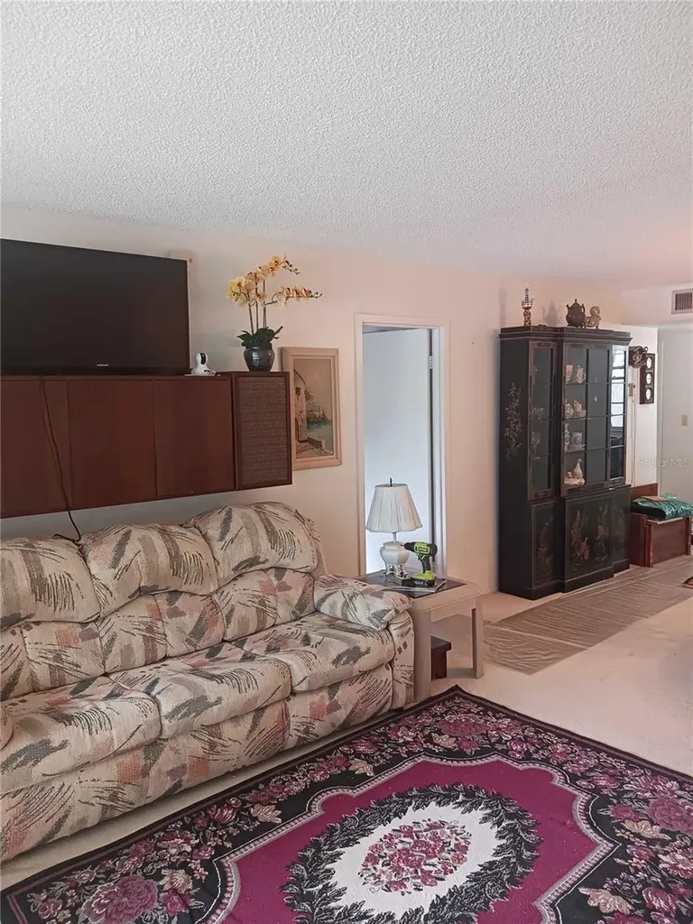 2901 NW 48th Avenue Lauderdale Lakes FL 33313