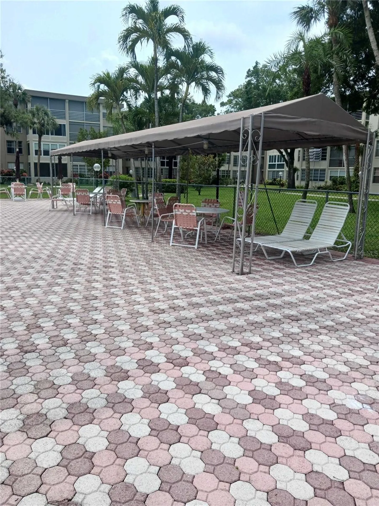 2901 NW 48th Avenue Lauderdale Lakes FL 33313