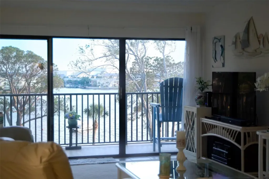 2700 Bayshore Boulevard Dunedin FL 34698