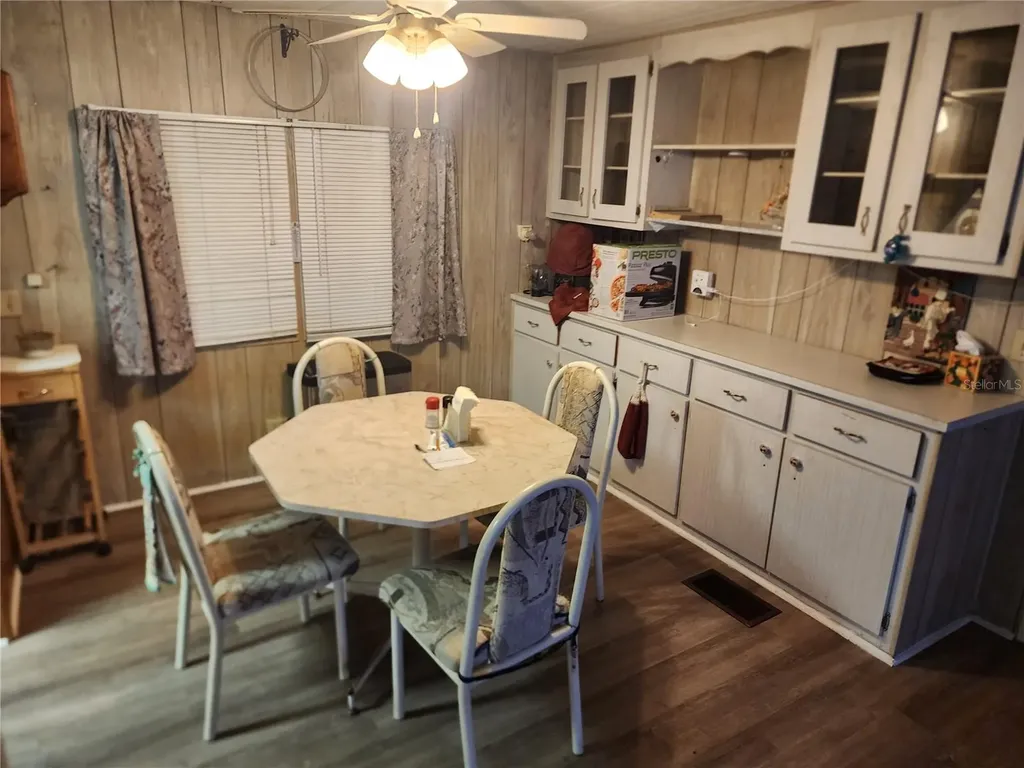 5301 Algeria Court Bradenton FL 34207
