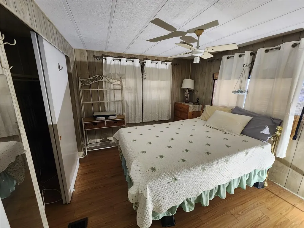 5301 Algeria Court Bradenton FL 34207
