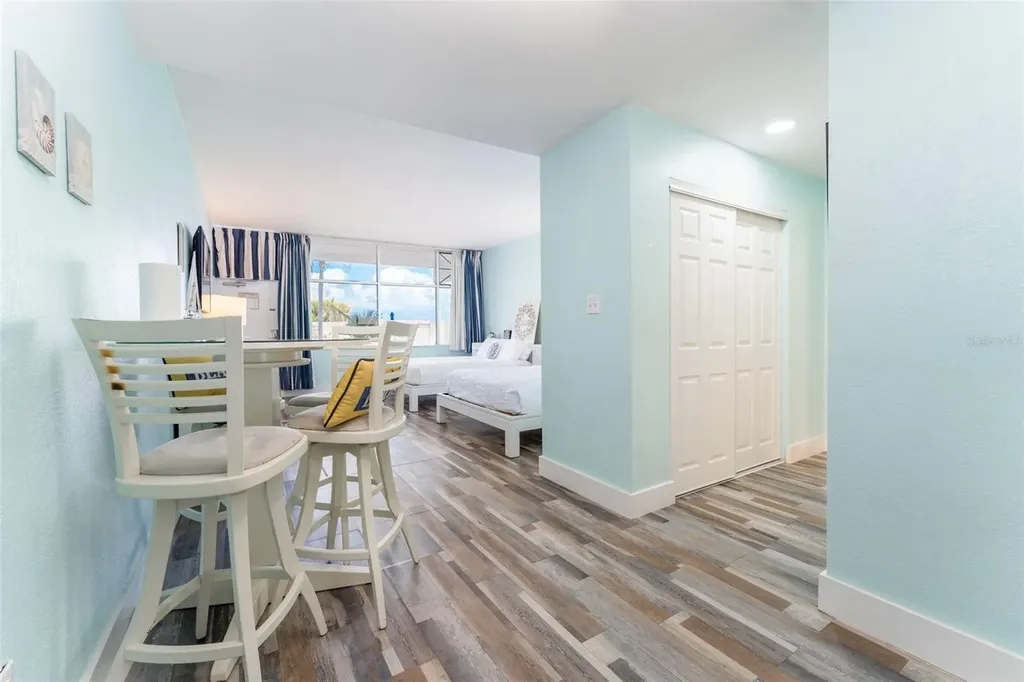 611 Destiny Drive Ruskin FL 33570